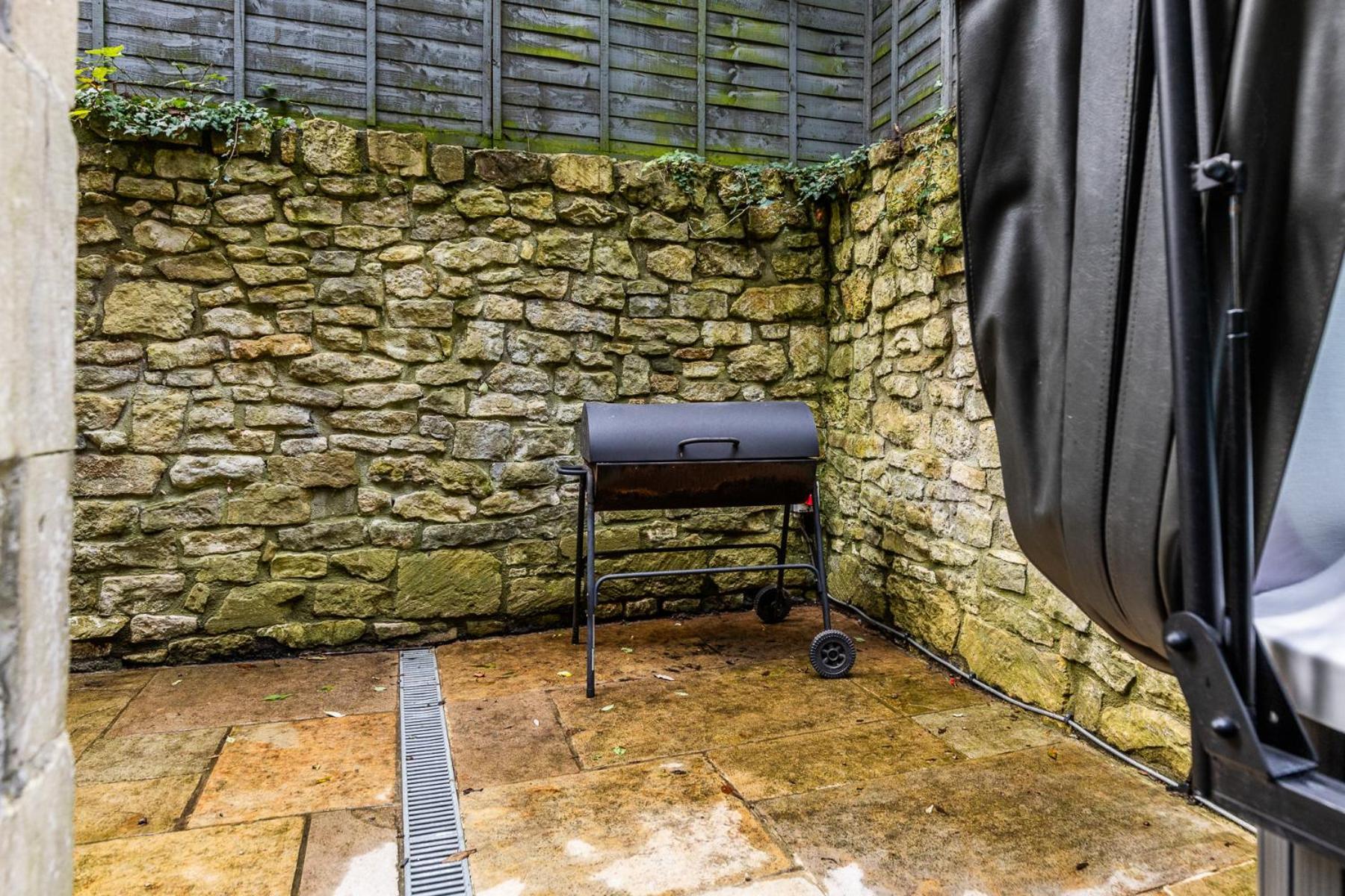 Locksbrook Lodge - Hot Tub - Spacious Outdoor Space Bath Zewnętrze zdjęcie
